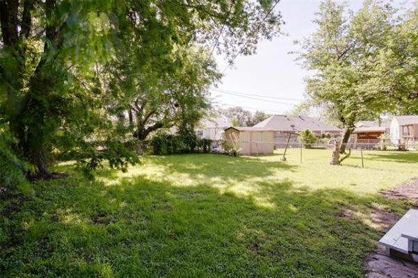 1420 LAWRENCE RD, RIVER OAKS, TX 76114, photo 3 of 18