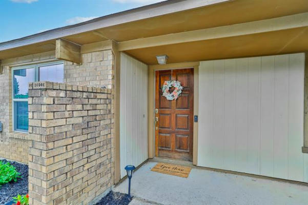 3011 POST OAK DR, EULESS, TX 76039, photo 4 of 22
