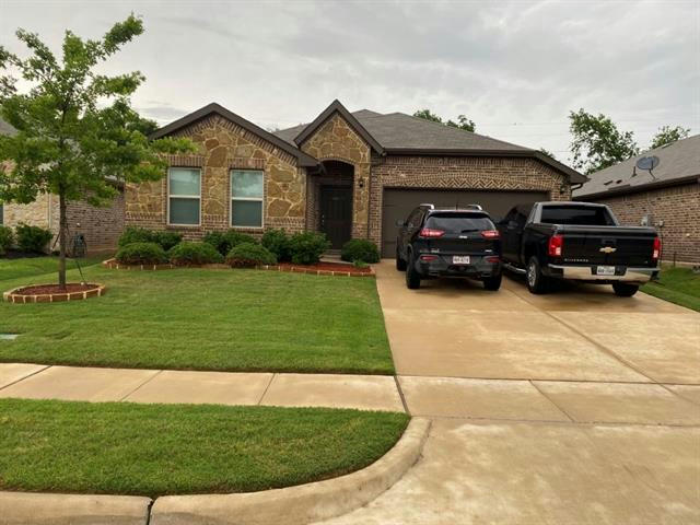 307 HIGH POINT WAY, JUSTIN, TX 76247, photo 1 of 20