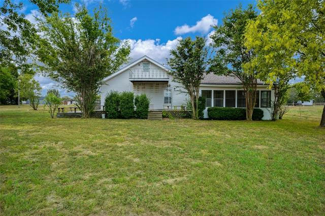 1613 MIDDLE RD, DENISON, TX 75021, photo 1 of 25