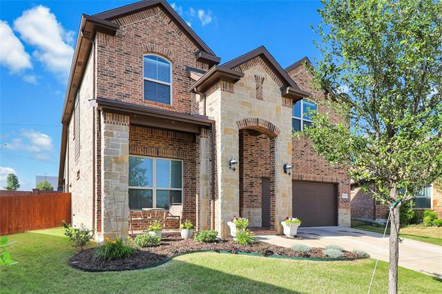 5808 CANYON OAKS LN, FORT WORTH, TX 76137, photo 1 of 31