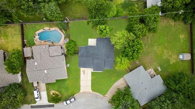 413 TOWN CREEK DR, EULESS, TX 76039, photo 4 of 38