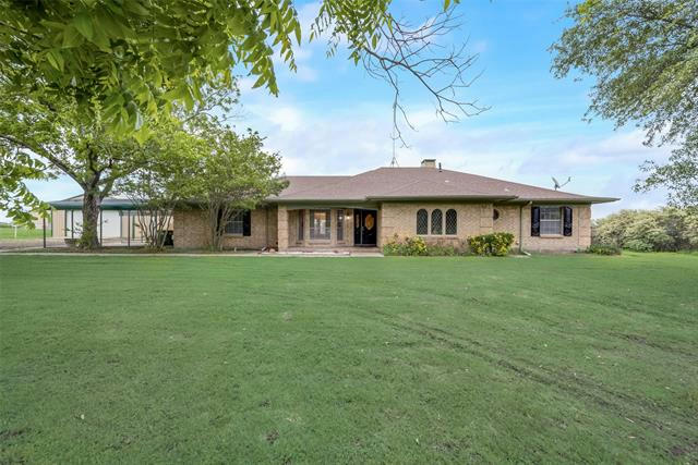 4401 COUNTY ROAD 424, CLEBURNE, TX 76031, photo 1 of 33