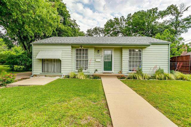 3720 OAKLAWN DR, FORT WORTH, TX 76107, photo 1 of 31
