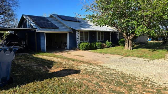 2411 BRISTOL DR, SWEETWATER, TX 79556, photo 1 of 39