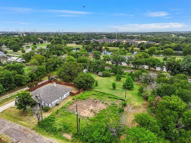 203 W MANSFIELD AVE, KENNEDALE, TX 76060, photo 1 of 15