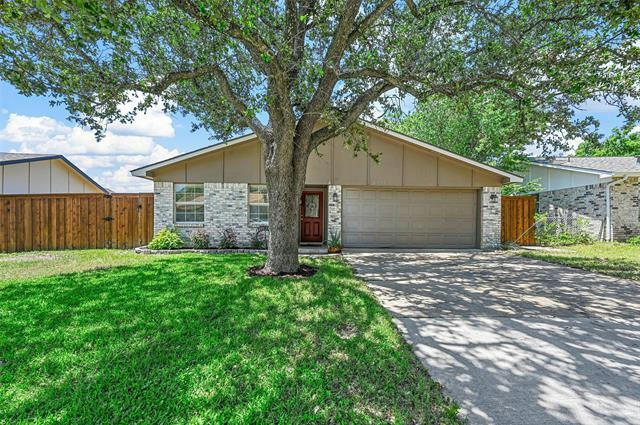 2915 RAYSWOOD DR, CARROLLTON, TX 75007, photo 1 of 28