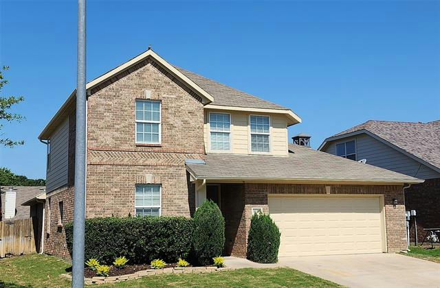 8125 RUSE SPRINGS LN, FORT WORTH, TX 76131, photo 1 of 22
