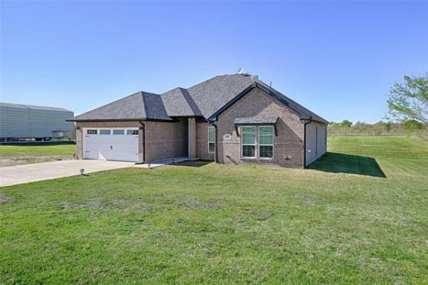 6690 ABNER RD, TERRELL, TX 75161, photo 2 of 32