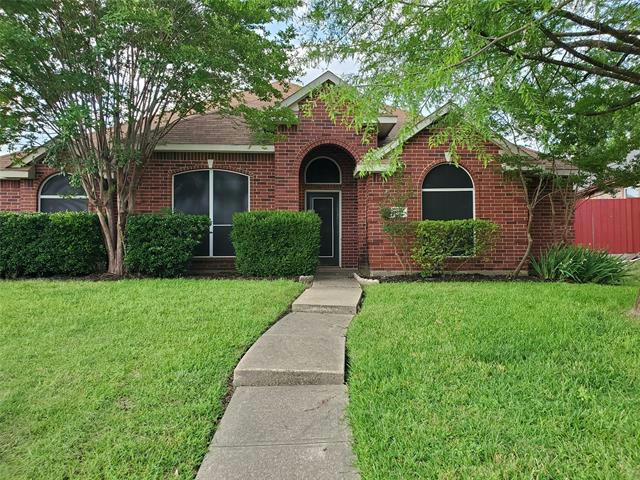 1710 HILLWOOD DR, MESQUITE, TX 75149, photo 1 of 27