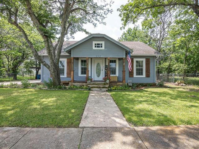 112 E SOUTH FRONT ST, FROST, TX 76641, photo 1 of 35