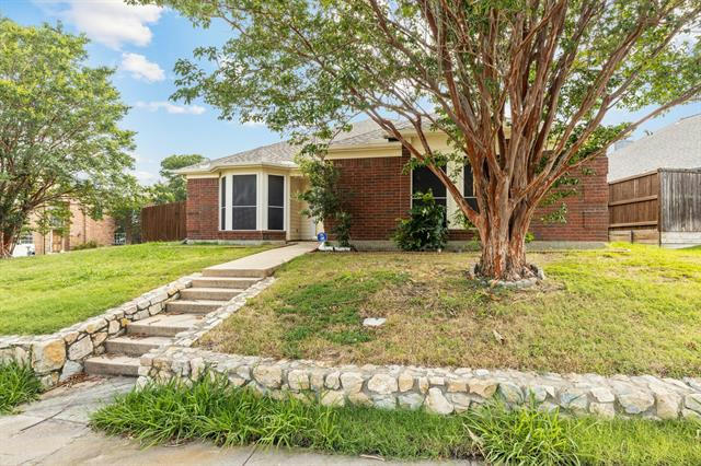 1801 FROSTED HILL DR, CARROLLTON, TX 75010, photo 1 of 33