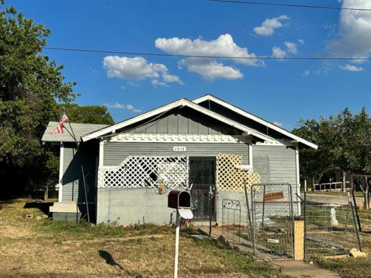 1013 S NECHES ST, COLEMAN, TX 76834, photo 4 of 16
