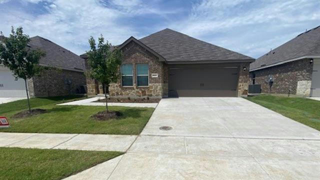 2907 HADLEY DRIVE, ENNIS, TX 75119, photo 1 of 10