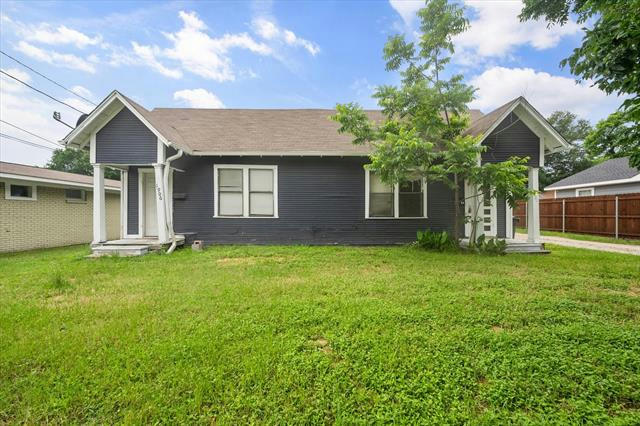 1904 W 2ND AVE, CORSICANA, TX 75110, photo 1 of 33