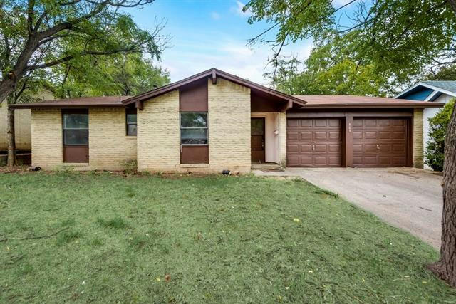 703 JOHNS DR, EULESS, TX 76039, photo 1 of 20