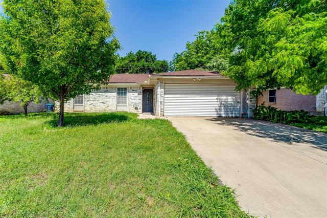 2908 RATON DR, FORT WORTH, TX 76116, photo 1 of 39