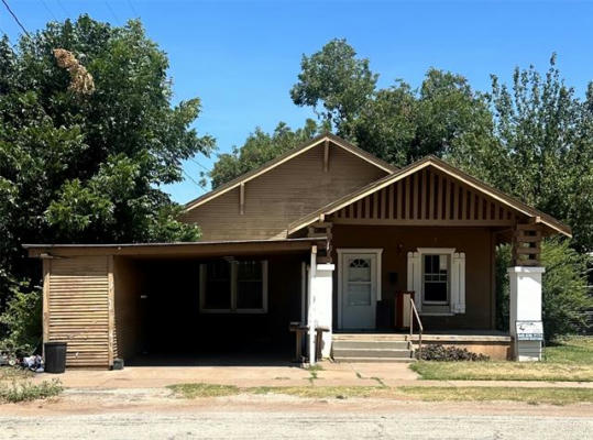 304 W NEVADA ST, SEYMOUR, TX 76380 - Image 1