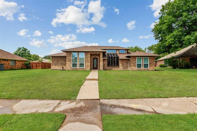 5329 SPRING CREEK DR, SACHSE, TX 75048, photo 1 of 30