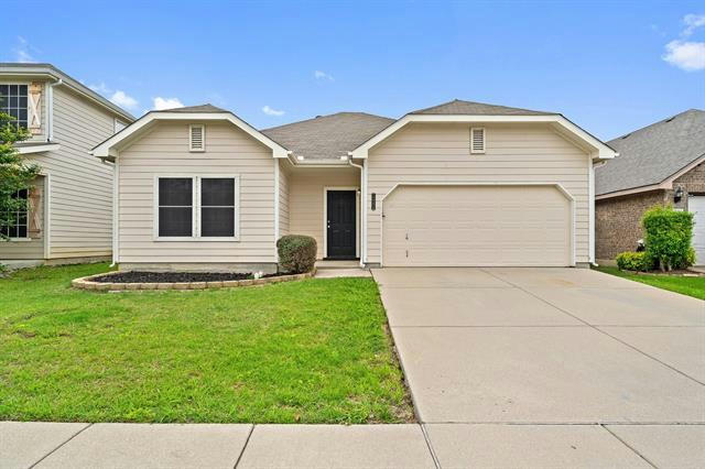 12204 HUNTERS CROSSING LN, FORT WORTH, TX 76028, photo 1 of 24