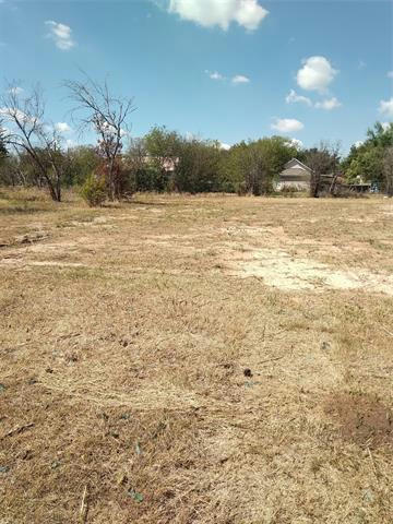 802 S NECHES ST, COLEMAN, TX 76834, photo 1 of 5
