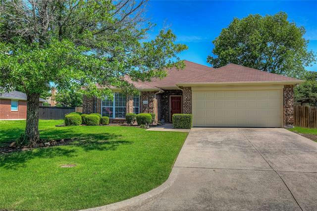 532 BAYLOR DR, GREENVILLE, TX 75402, photo 1 of 40