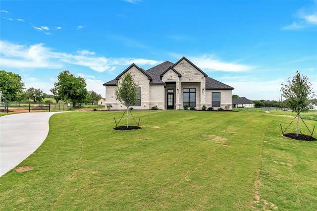 208 ASH CT, WEATHERFORD, TX 76085, photo 1 of 31