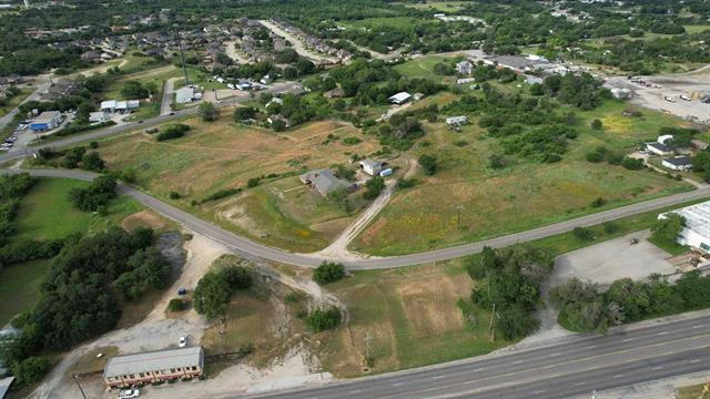 1323 W BANKHEAD HWY, WEATHERFORD, TX 76086, photo 3 of 6