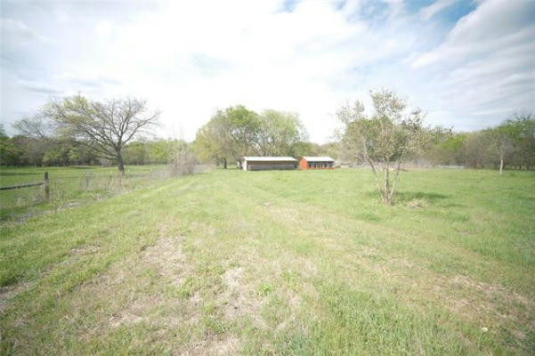 13959 DUCK CREEK RD, TERRELL, TX 75161, photo 4 of 6