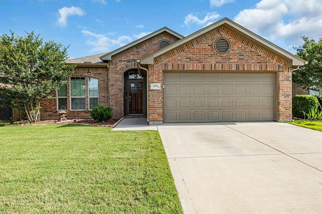 4320 SWEET CLOVER LN, FORT WORTH, TX 76036, photo 1 of 31