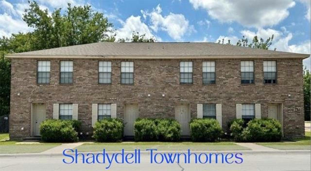 5933 SHADYDELL DR, FORT WORTH, TX 76135, photo 1 of 9