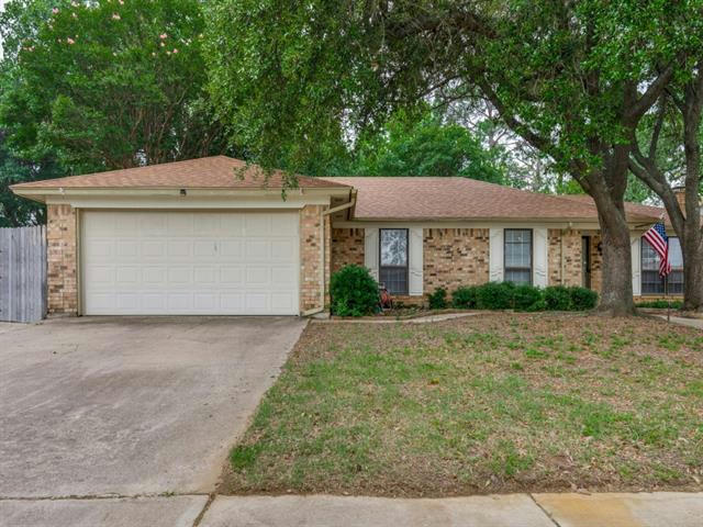 612 STEEPLECHASE DR, BEDFORD, TX 76021, photo 1 of 25