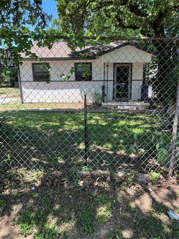 1824 ARCH ST, FORT WORTH, TX 76105, photo 1 of 11