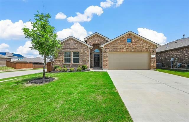 9228 SILVER DOLLAR DR, FORT WORTH, TX 76131, photo 1 of 40