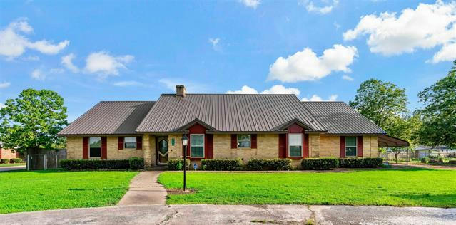 3450 CLEMENT RD, PARIS, TX 75462, photo 1 of 17