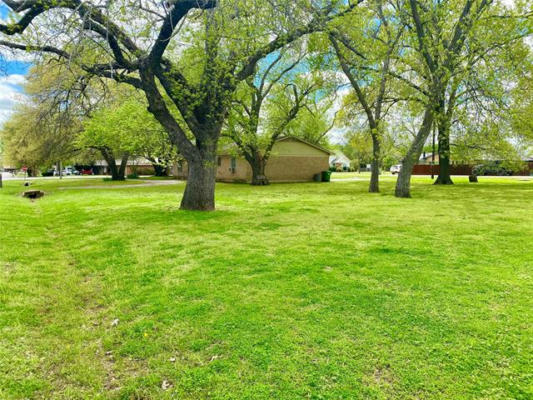 100 N FLORENCE ST, TIOGA, TX 76271, photo 2 of 36