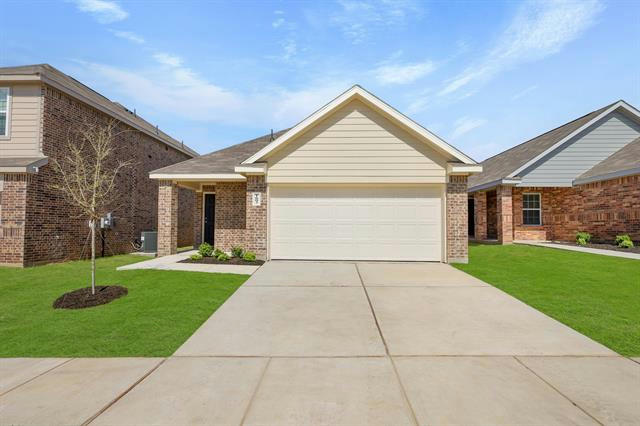 1602 ACTS LN, ENNIS, TX 75119, photo 1 of 34