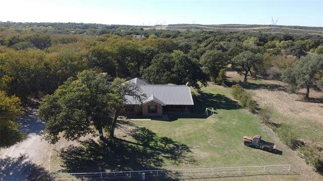 232 CEMENT MOUNTAIN RD, GRAHAM, TX 76450, photo 3 of 28