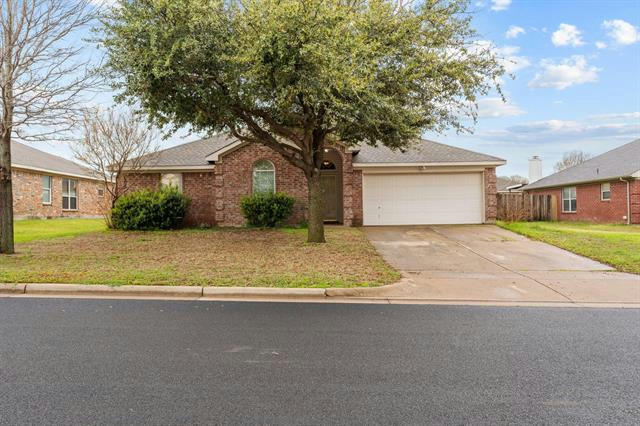 209 WHISPERING DELL LN, WEATHERFORD, TX 76085, photo 1 of 28