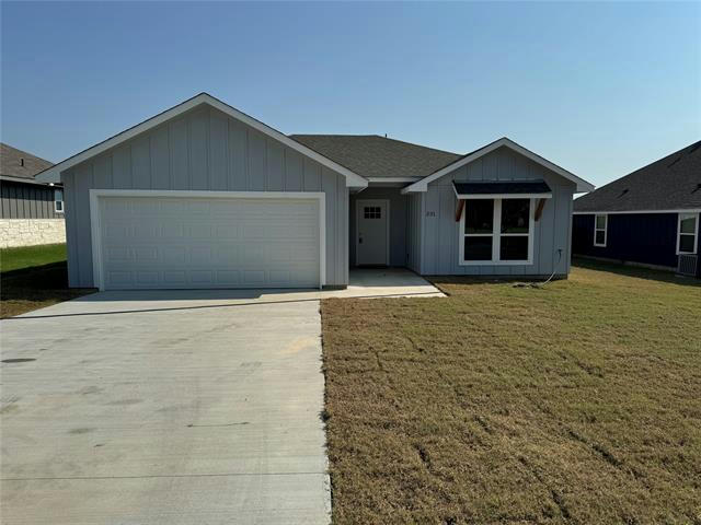 231 E WATER, MILFORD, TX 76670, photo 1 of 11