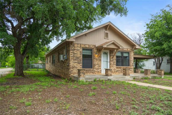 316 W 12TH ST, COLEMAN, TX 76834, photo 4 of 28