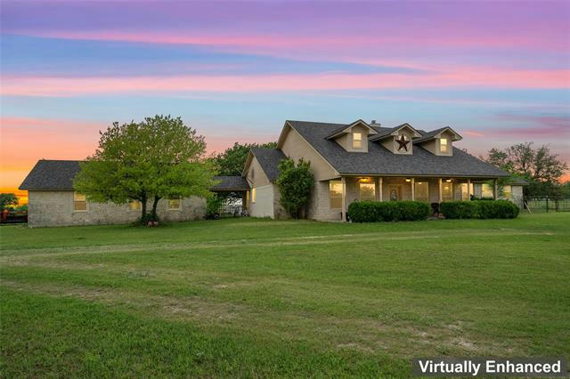 13469 CHISUM RD, SANGER, TX 76266, photo 1 of 40