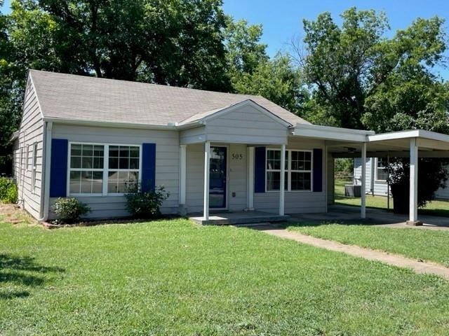 505 POINDEXTER AVE, CLEBURNE, TX 76033, photo 1 of 13