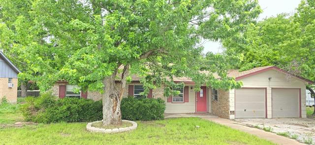 1317 N MARY ST, COMANCHE, TX 76442, photo 1 of 37