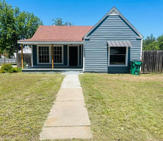 209 HOLLYWOOD ST, COLEMAN, TX 76834, photo 1 of 19