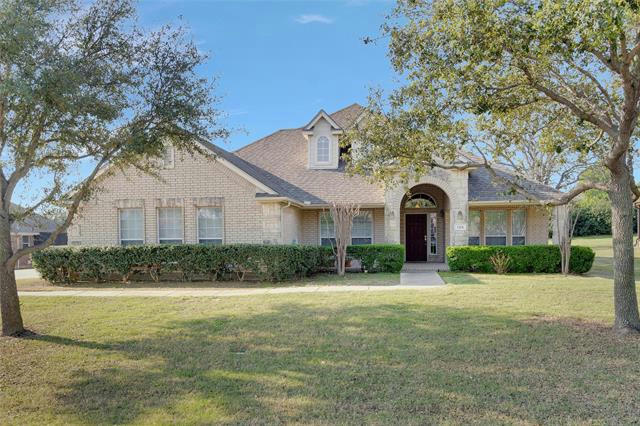 105 MOONLIT PATH DR, SHADY SHORES, TX 76208, photo 1 of 31