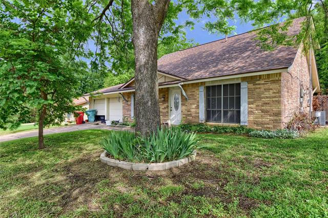 305 COLORADO ST, SHERMAN, TX 75090, photo 1 of 24