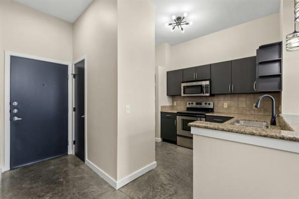 201 W LANCASTER AVE UNIT 411, FORT WORTH, TX 76102, photo 2 of 31
